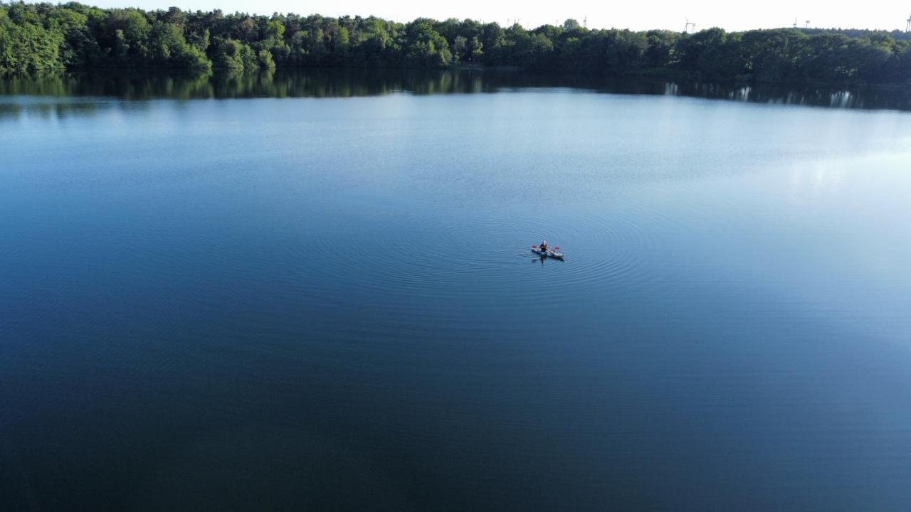 Schoenes Ferienhaus Mit Sauna Am Harkebruegger See In Der Naehe Von Oldenburg Barssel  Eksteriør billede